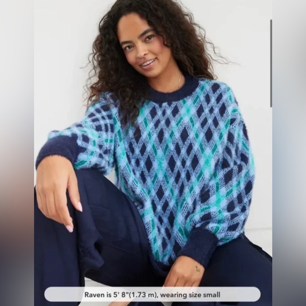 37 Aerie Flurry Oversized Crew Sweater - OVERSIZED